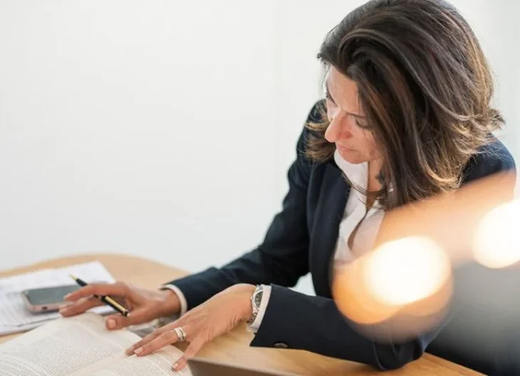 Freifrau von Gültlingen